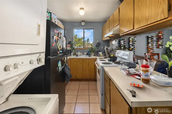 $989,750 | 2810 D Place Southeast, Auburn, WA 98002