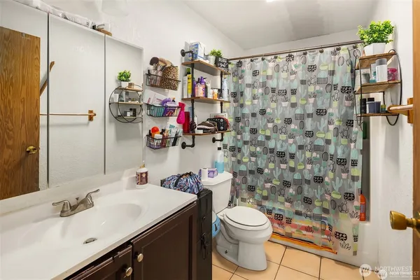 $989,750 | 2810 D Place Southeast, Auburn, WA 98002