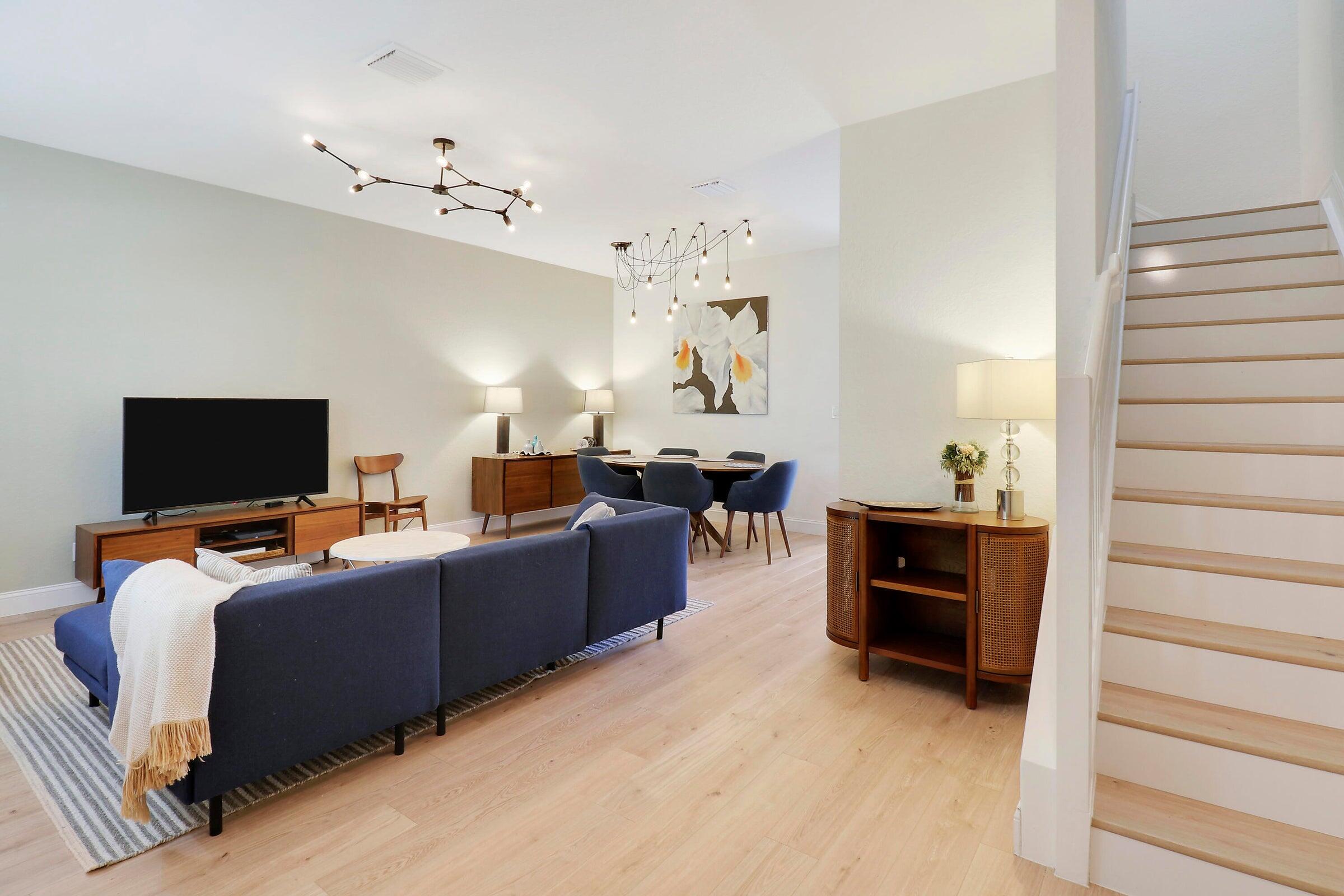 151 Mulligan Place Jupiter, FL 33458 - Photo 8 of 23 Living Room/Dining Room