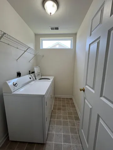 $2,500 | 240 Westbrooke Road, Summerville, SC 29486