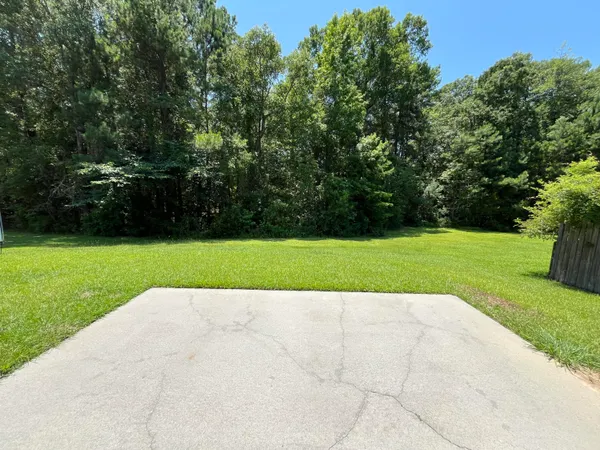 $2,500 | 240 Westbrooke Road, Summerville, SC 29486