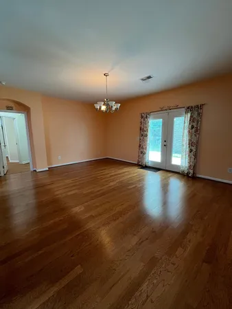 $2,500 | 240 Westbrooke Road, Summerville, SC 29486