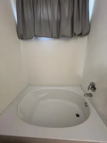 $2,500 | 240 Westbrooke Road, Summerville, SC 29486