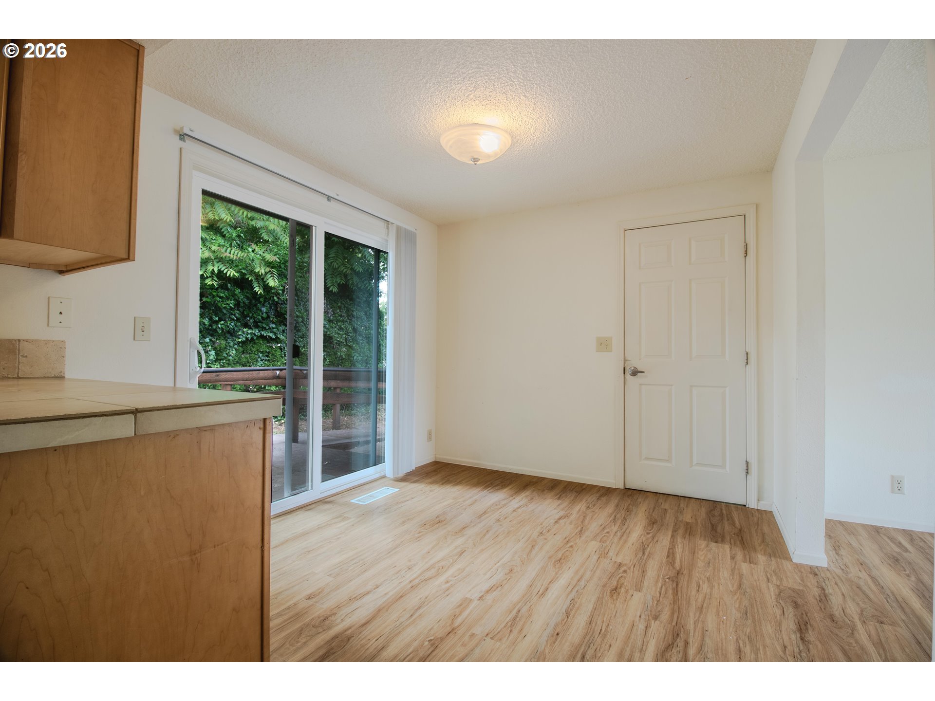 304 Boone Road Southeast Salem, OR 97306 - Photo 10 of 25