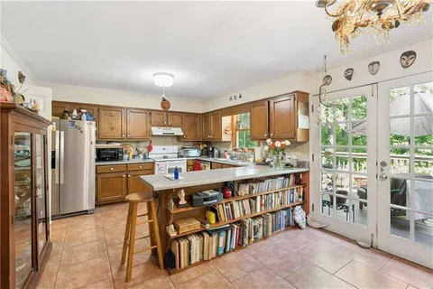 $850,000 | 795 North Parkwood Road, Decatur, GA 30030