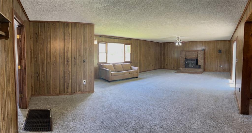935 West Walnut Street Nevada, MO 64772 - Photo 5 of 23