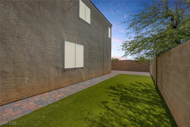 $445,000 | 8795 Old Sea Avenue, Las Vegas, NV 89148