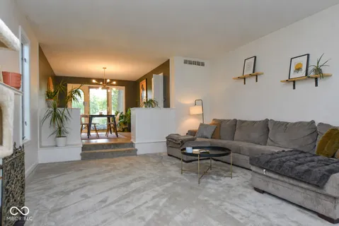 $390,000 | 5441 Brendonridge Road, Indianapolis, IN 46226