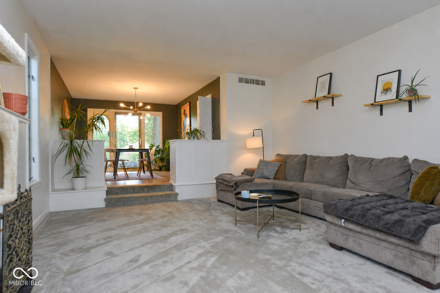 5441 Brendonridge Road Indianapolis, IN 46226 - Photo 6 of 36