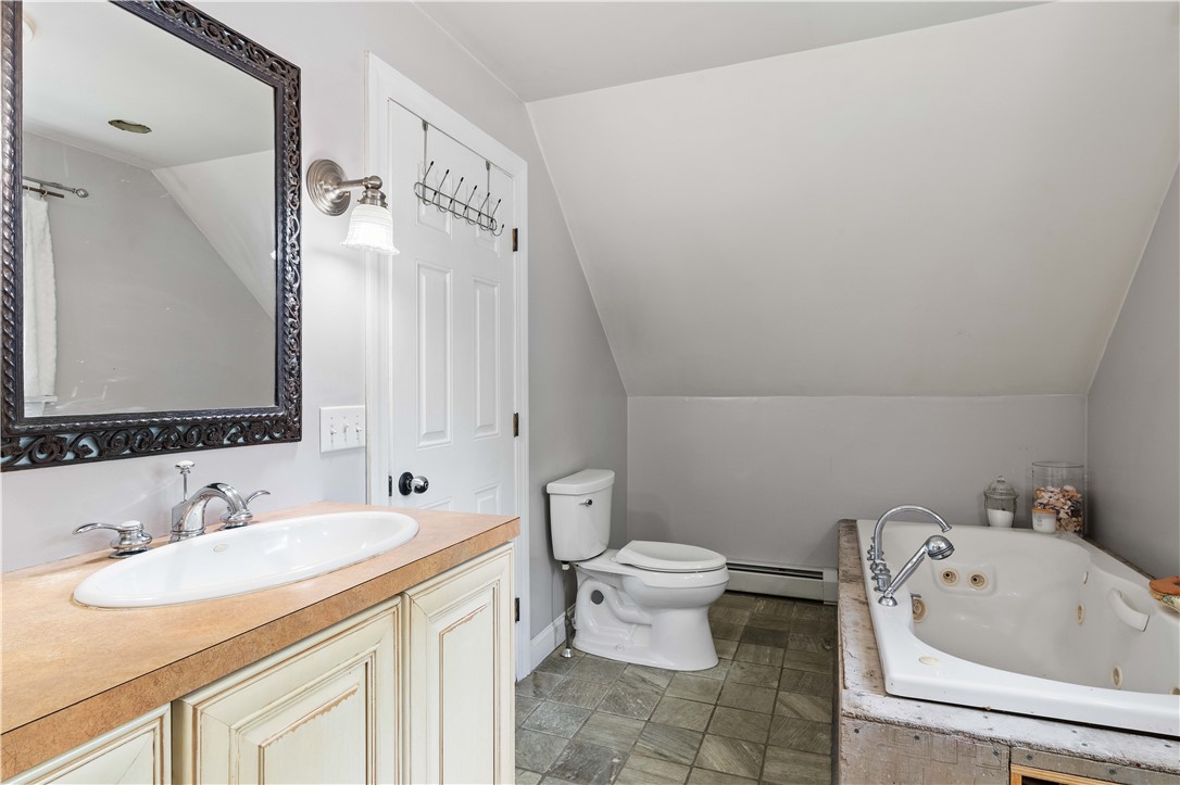 30 Loring Road Bristol, RI 02809 - Photo 26 of 32