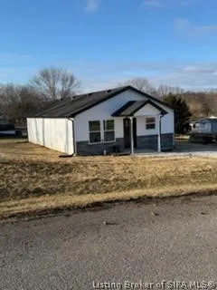 $183,000 | 71 South Beech Street, Campbellsburg, IN 47108