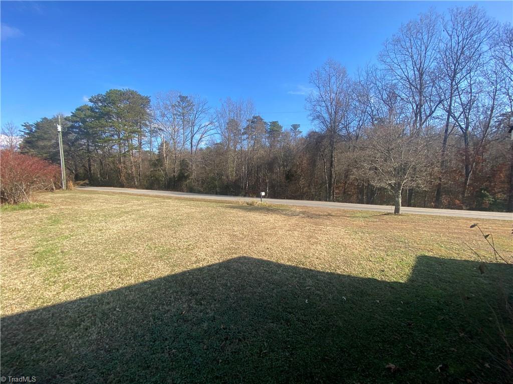 3551 Byrd Road Elkin, NC 28621 - Photo 3 of 19 Gallery Image 3