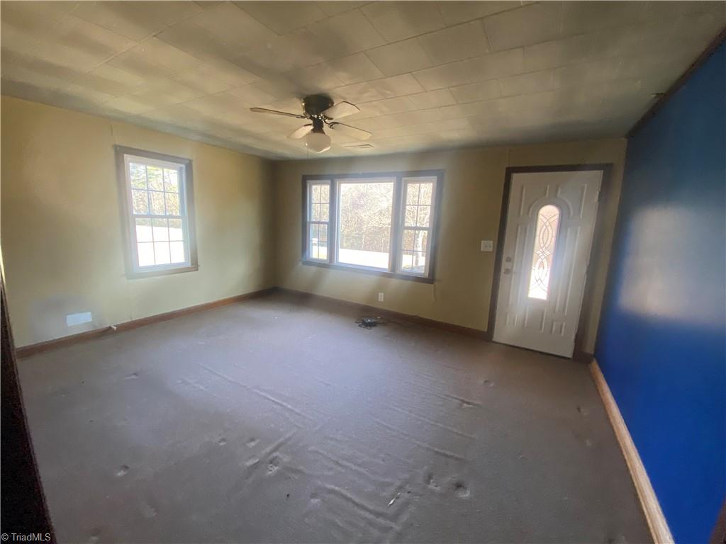 3551 Byrd Road Elkin, NC 28621 - Photo 5 of 19 Gallery Image 5