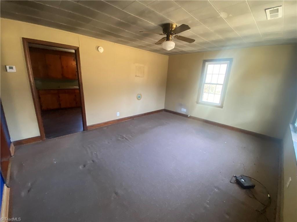 3551 Byrd Road Elkin, NC 28621 - Photo 7 of 19 Gallery Image 7