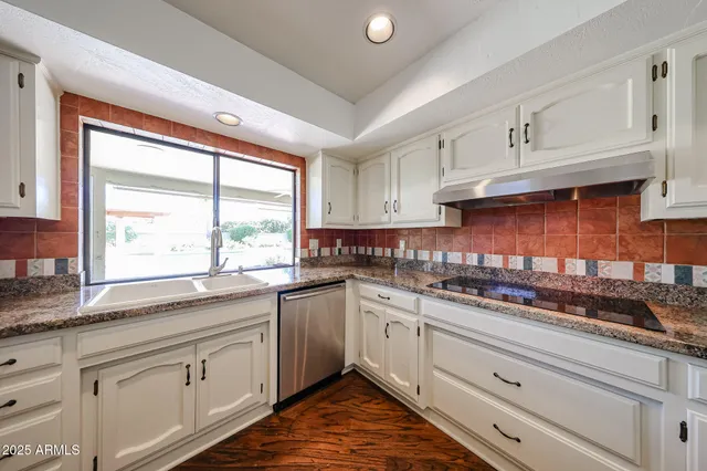 $6,450 | 8308 East Vista De Valle, Scottsdale, AZ 85255