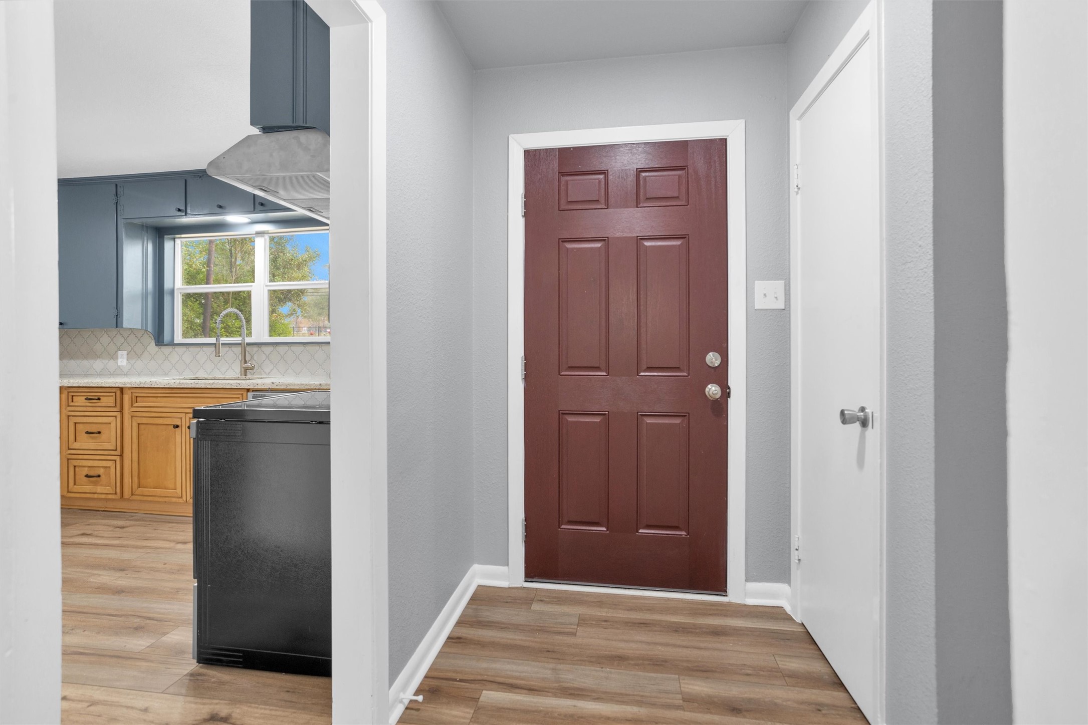 1708 Porter Road Conroe, TX 77301 - Photo 3 of 29