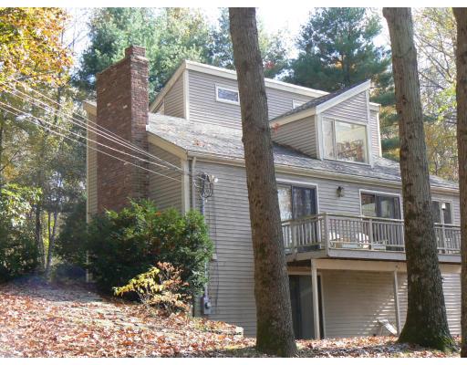 43 8 Lots Road Sutton, MA 01590 - Photo 3 of 18