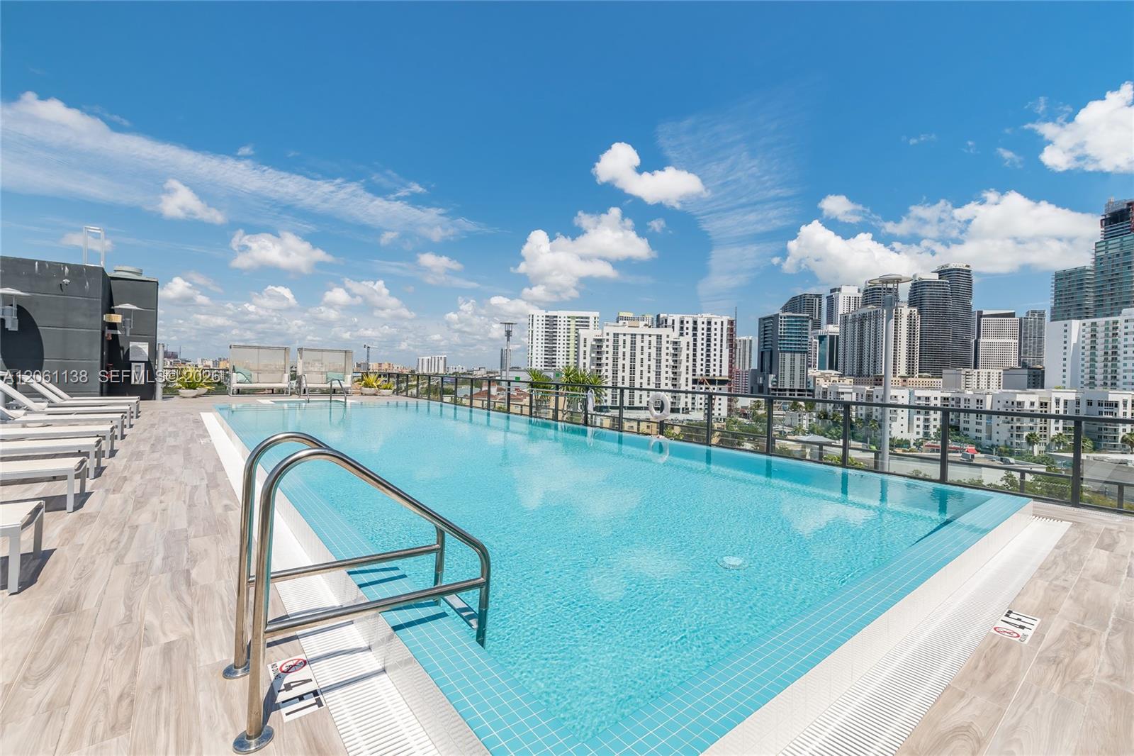 201 Southwest 17th Road, Unit 509 Miami, FL 33129 - Photo 14 of 19