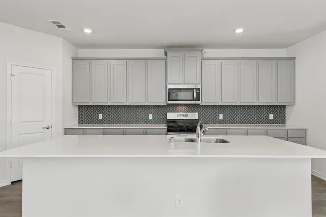 $525,000 | 2209 Sue Ellen Street, Anna, TX 75409