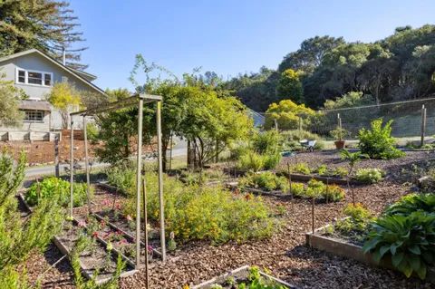 $1,895,000 | 653 Larkin Valley Road, Watsonville, CA 95076