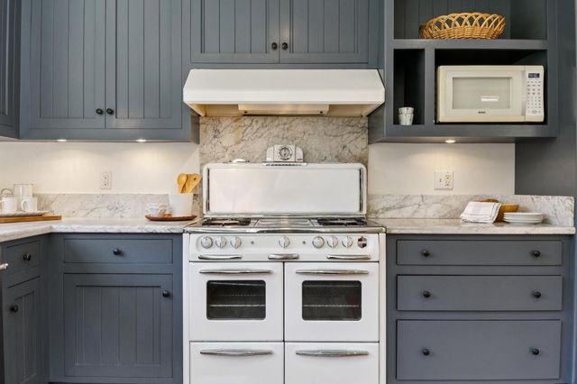 $1,900,000 | 653 Larkin Valley Road, Watsonville, CA 95076