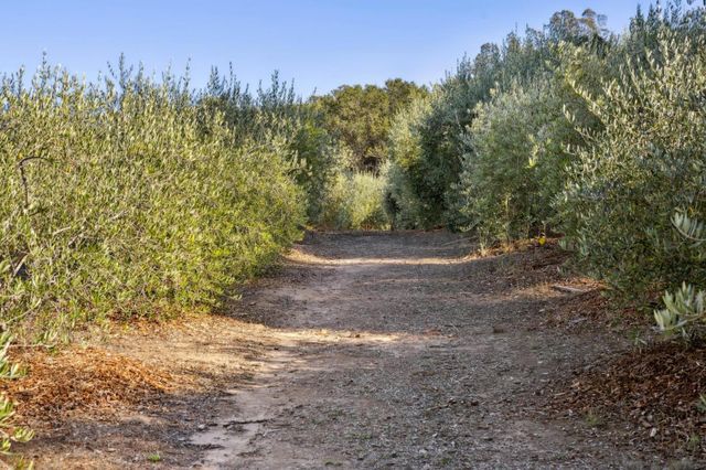 $1,900,000 | 653 Larkin Valley Road, Watsonville, CA 95076
