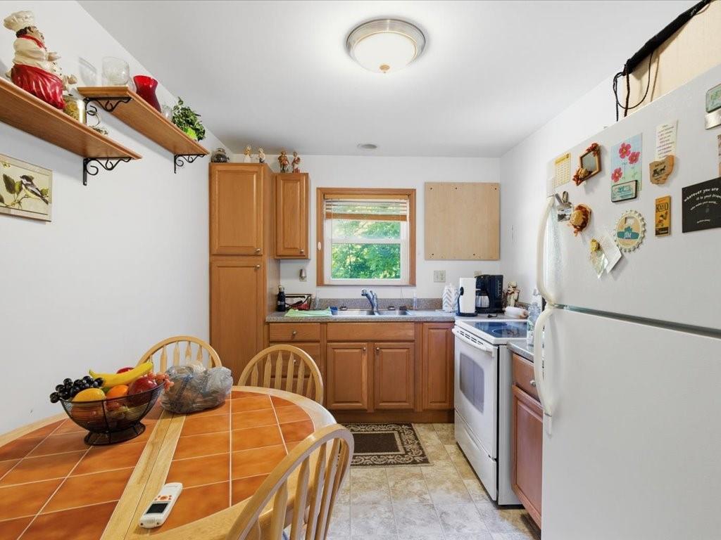 1826 Toms Run Road Holbrook, PA 15341 - Photo 35 of 50 In Law Suite Kitchen