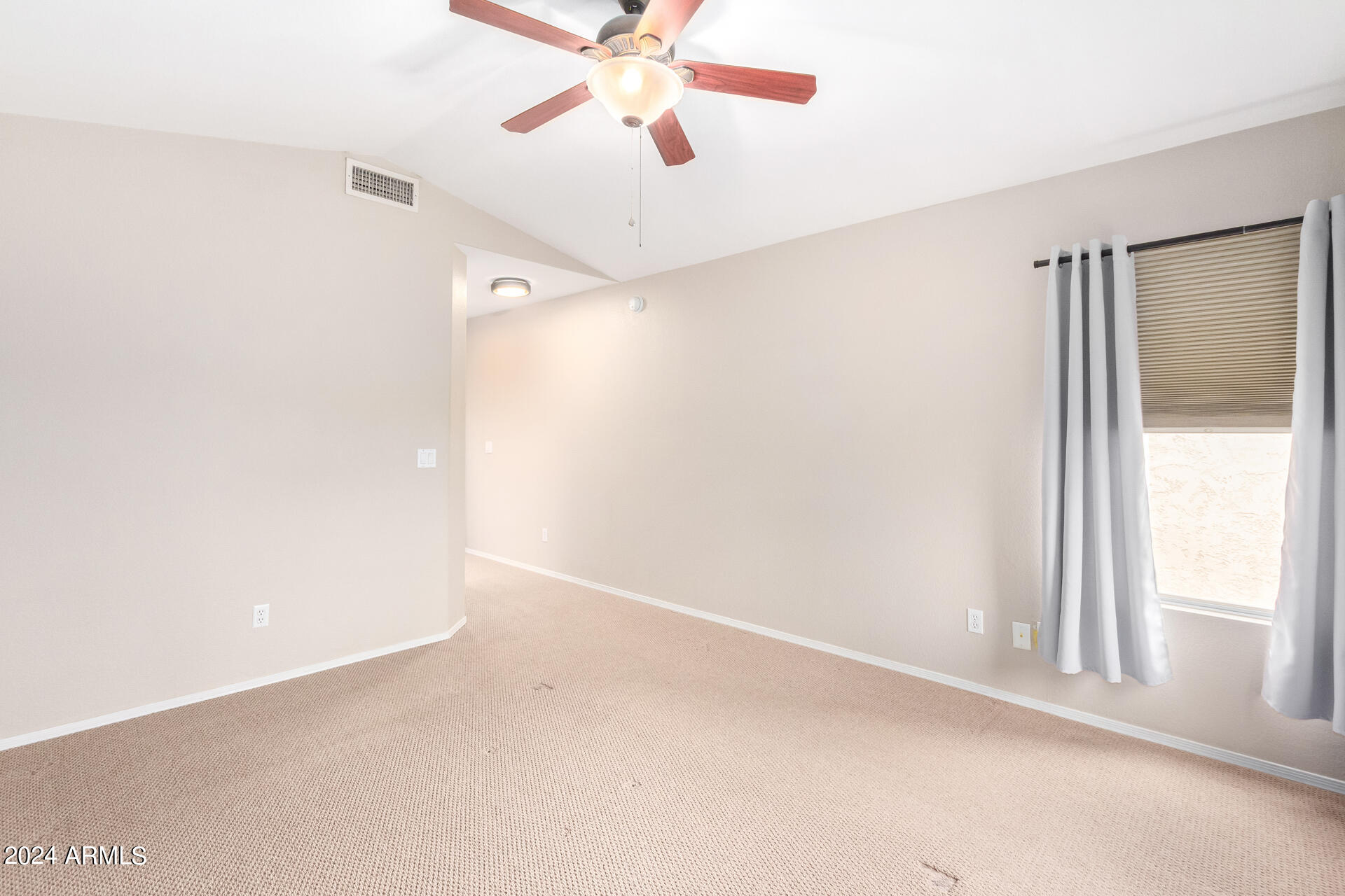 18617 North 35th Street Phoenix, AZ 85050 - Photo 17 of 34 16-35th