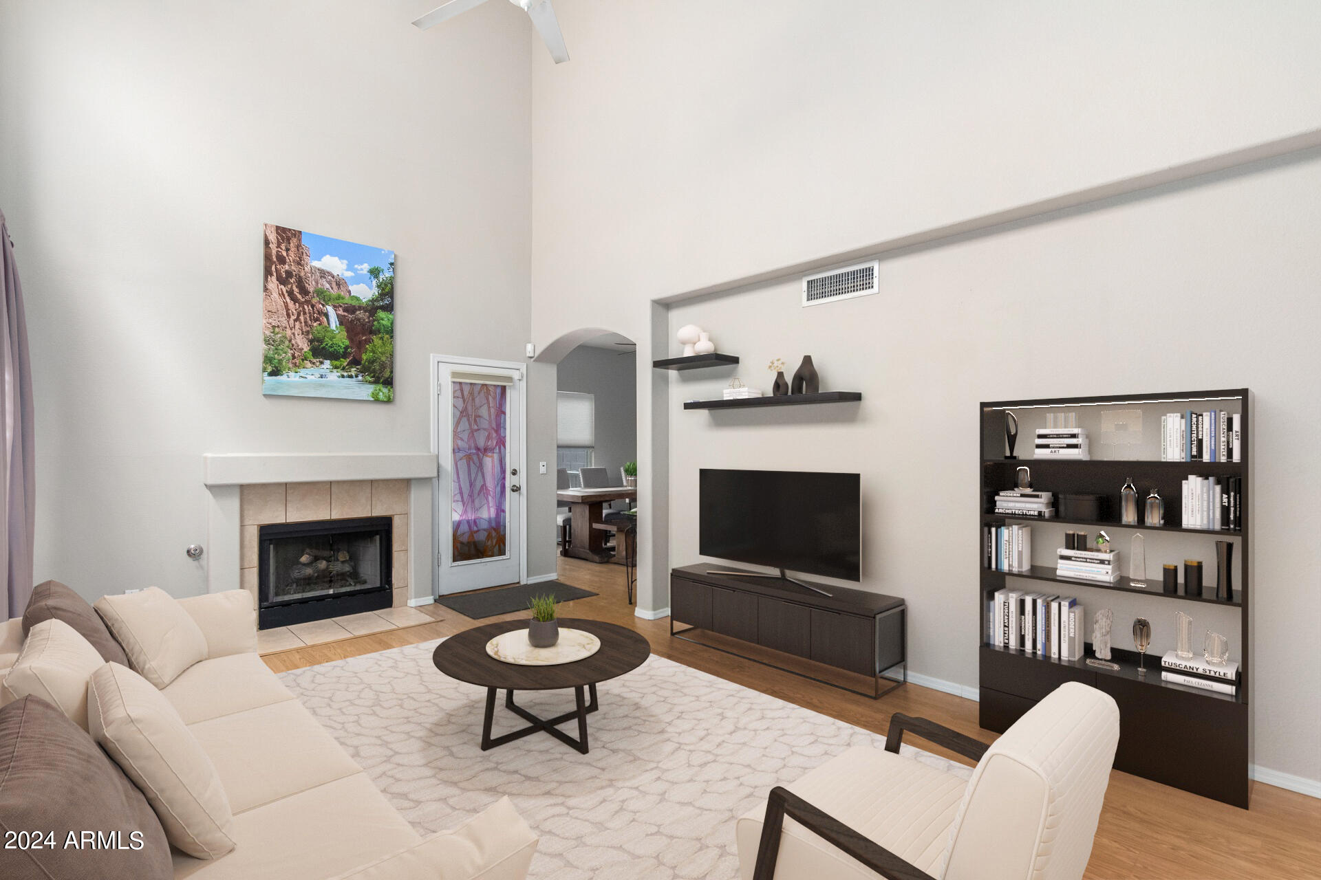 18617 North 35th Street Phoenix, AZ 85050 - Photo 5 of 34 Virtually Staged