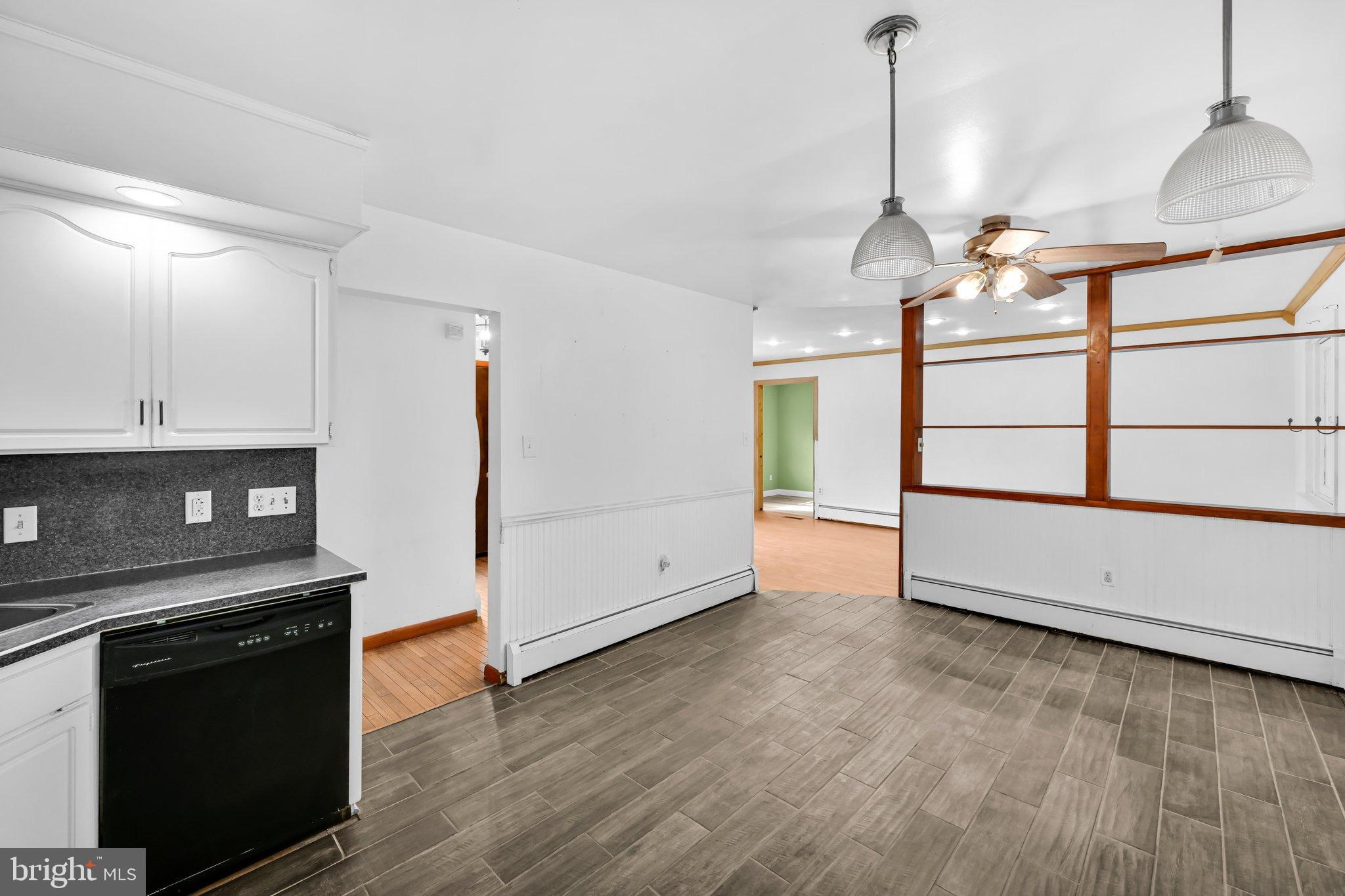 1899 Long Run Road Schuylkill Haven, PA 17972 - Photo 15 of 37 Kitchen