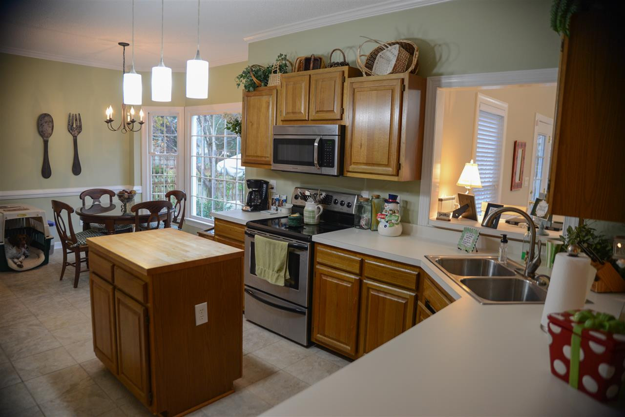 3217 Loyal Lane Raleigh, NC 27615 - Photo 11 of 25 Kitchen