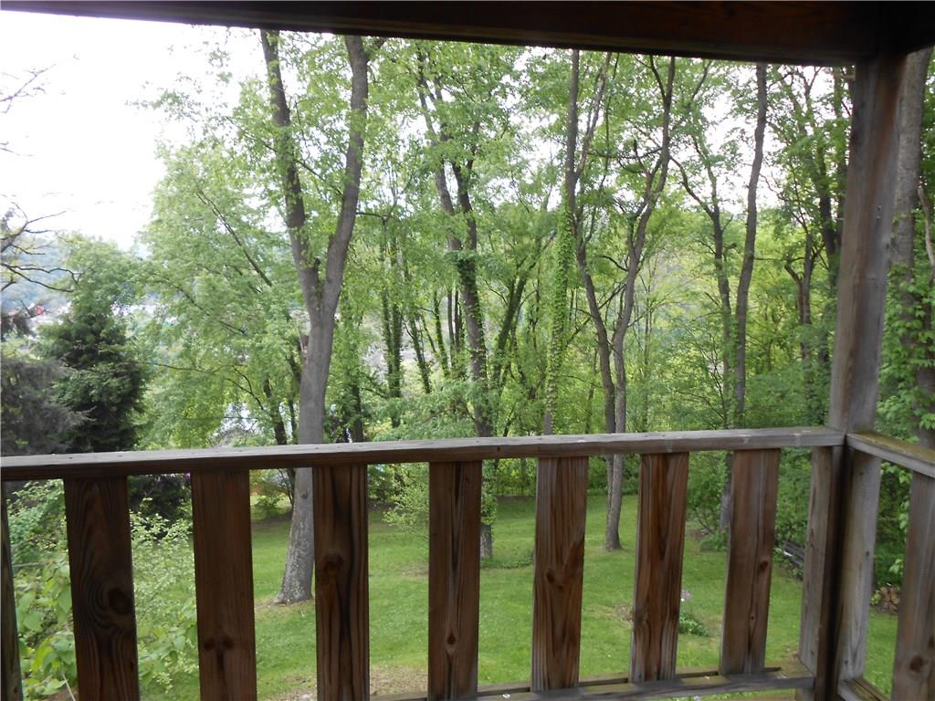 456 Ridgemont Drive Pittsburgh, PA 15220 - Photo 4 of 18 Gallery Image 4