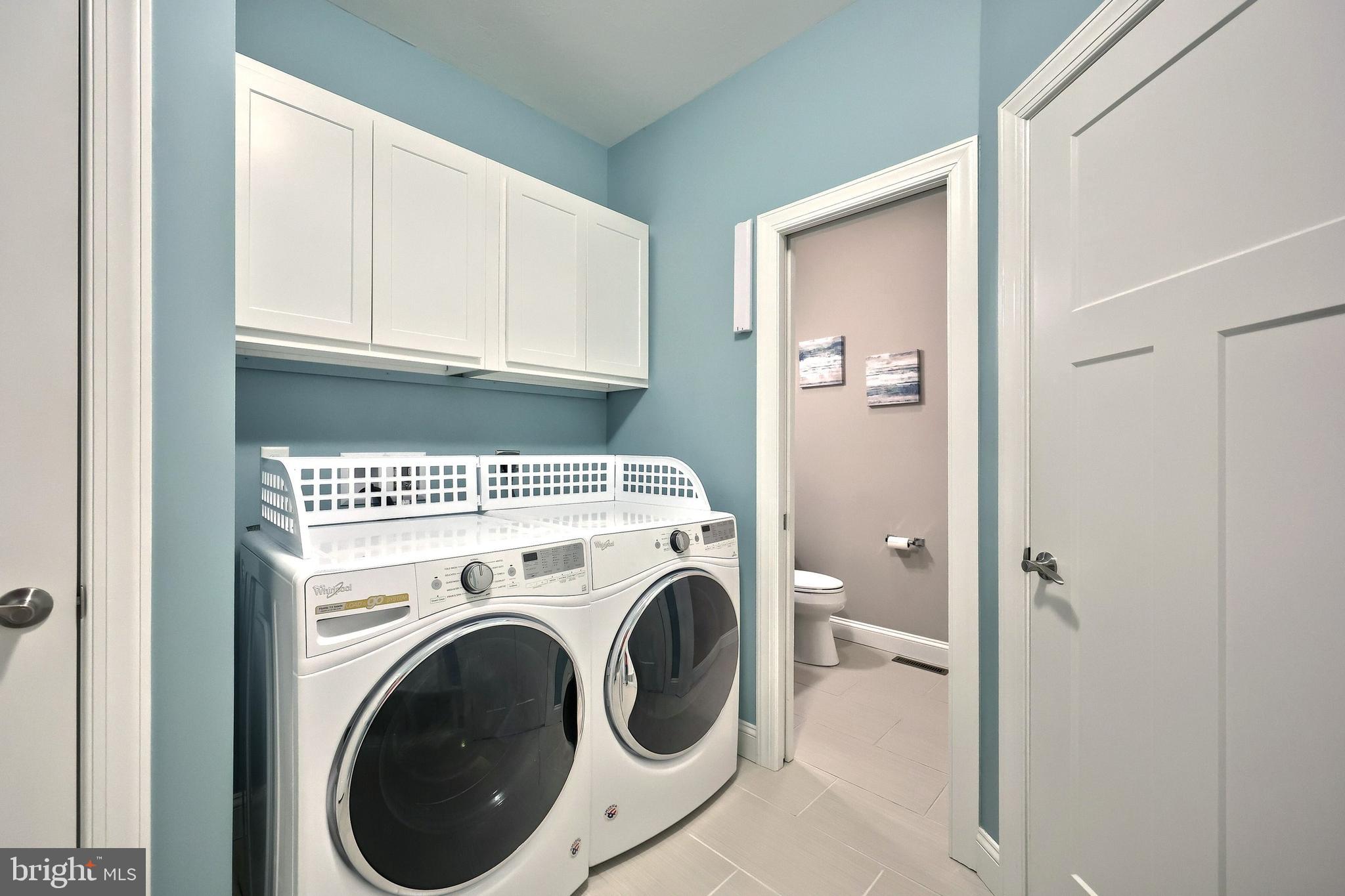 172 Fawn Hill Road Hanover, PA 17331 - Photo 47 of 71 a view of a hallway with washer and dryer