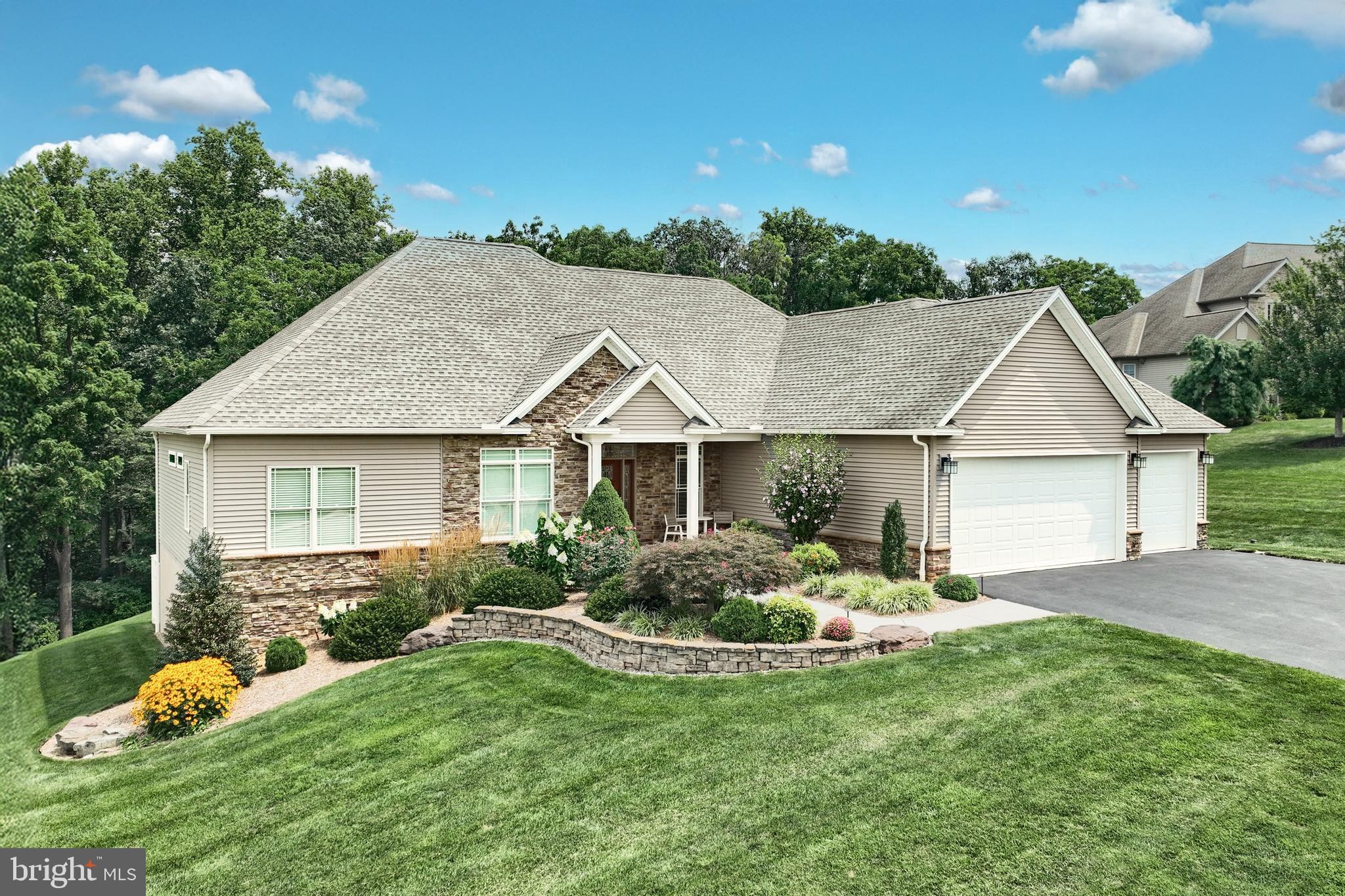 172 Fawn Hill Road Hanover, PA 17331 - Photo 10 of 71 a front view of a house with garden