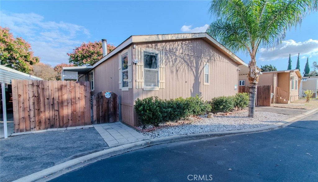 3825 Crestmore Road, Unit 494 Riverside, CA 92509 - Photo 3 of 29