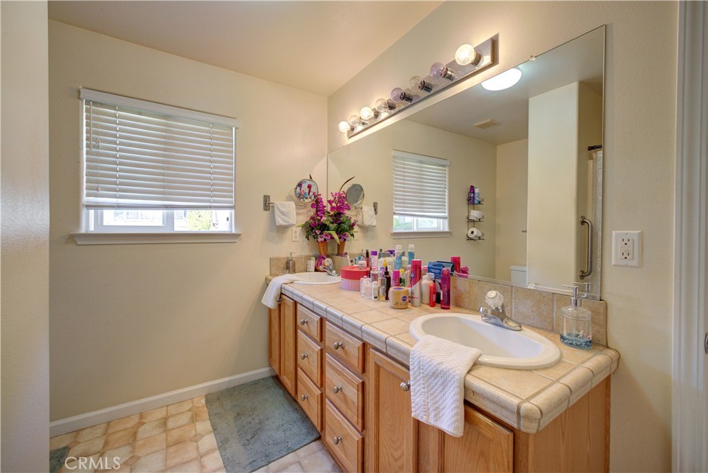 9024 Cascada Road Atascadero, CA 93422 - Photo 12 of 26