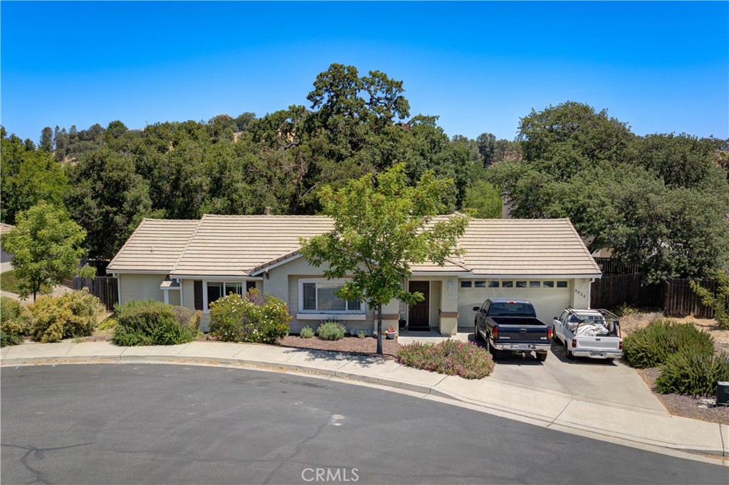 9024 Cascada Road Atascadero, CA 93422 - Photo 2 of 26