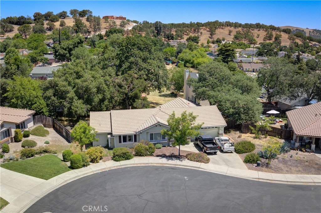 9024 Cascada Road Atascadero, CA 93422 - Photo 22 of 26