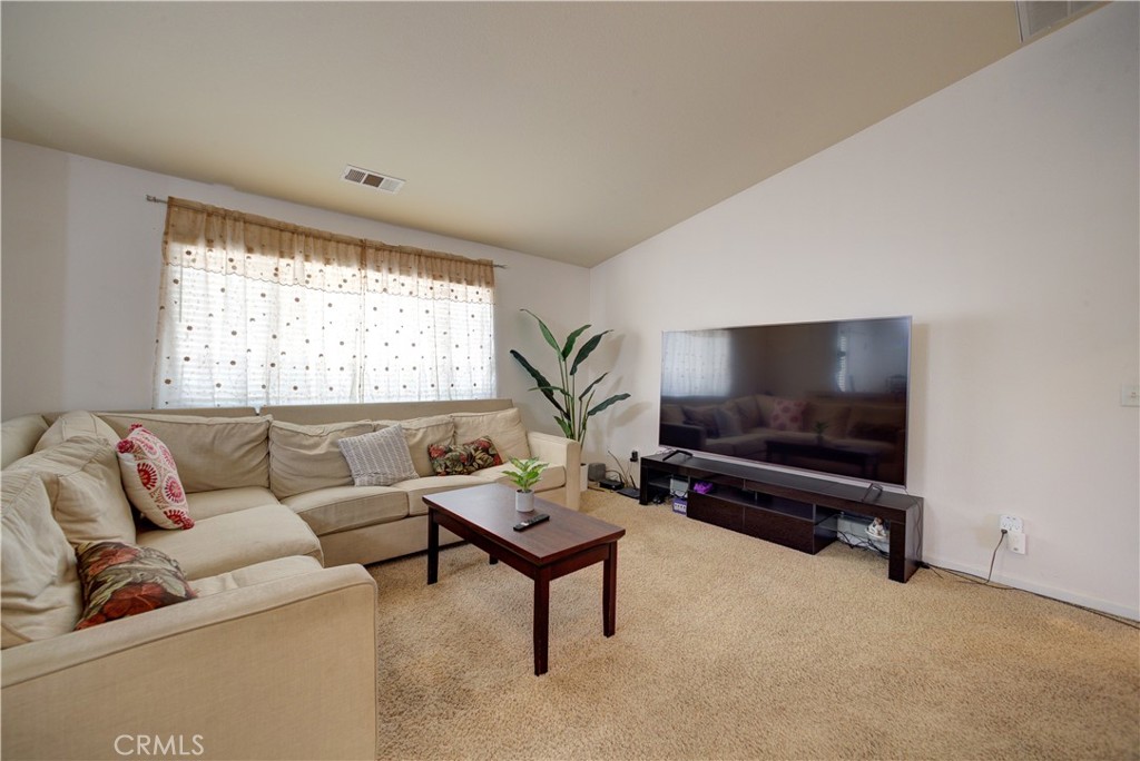 9024 Cascada Road Atascadero, CA 93422 - Photo 3 of 26