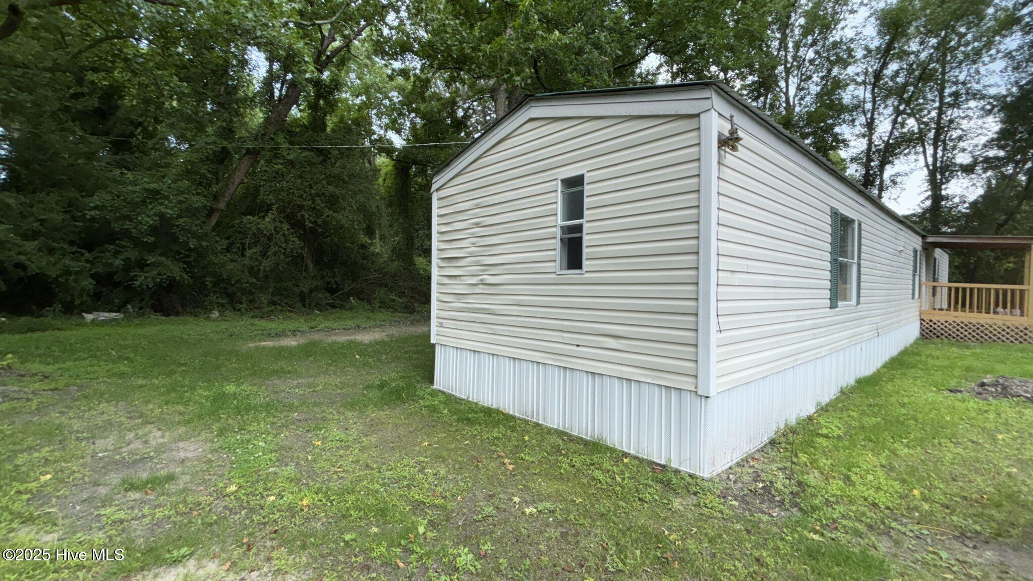 121 Pope Road Rose Hill, NC 28458 - Photo 15 of 16 WhatsApp Image 2025-06-07 at 13.29.23_66