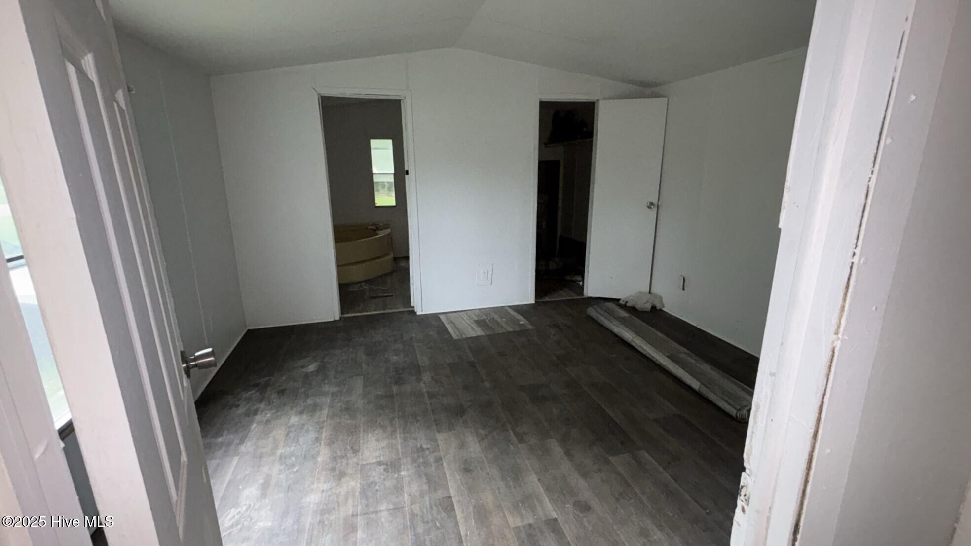 121 Pope Road Rose Hill, NC 28458 - Photo 8 of 16 IMG-20250607-WA1545