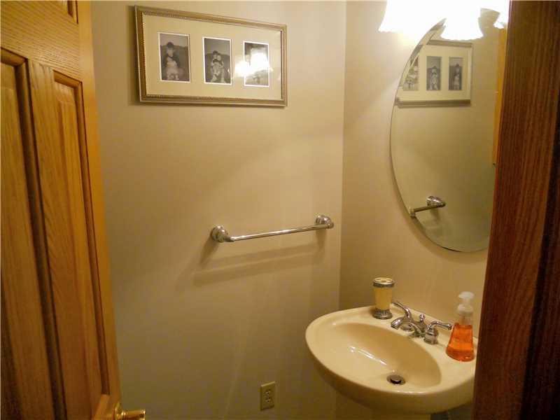 4000 Slope Hill Road Mount Pleasant, PA 15666 - Photo 15 of 25 Partial Bath.