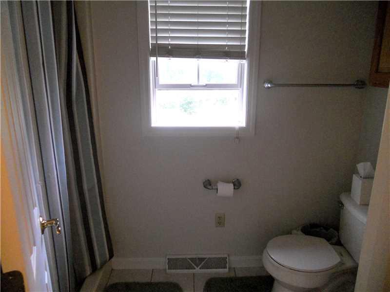4000 Slope Hill Road Mount Pleasant, PA 15666 - Photo 22 of 25 Master Bath/Spa.