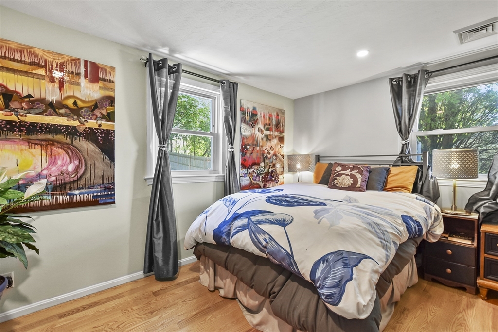 14 Griffin Road Framingham, MA 01701 - Photo 15 of 27 Gallery Image 15