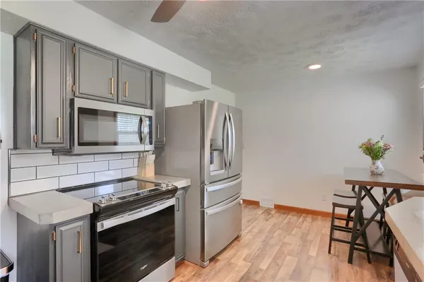 $299,900 | 137 Lapin Lane, Pulaski, PA 16143