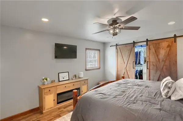 $299,900 | 137 Lapin Lane, Pulaski, PA 16143
