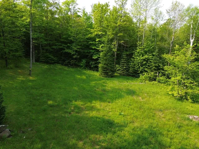 $325,000 | 48 Alberts Lane, Warren, VT 05674
