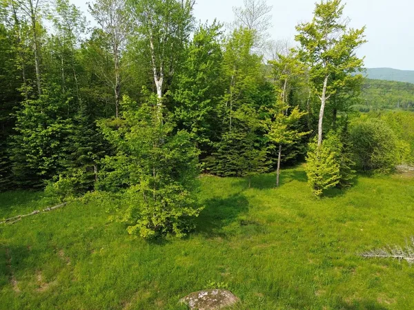 $325,000 | 48 Alberts Lane, Warren, VT 05674
