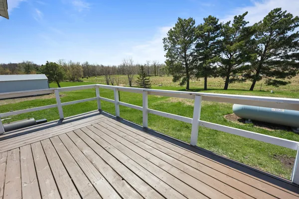 $300,000 | 14403 65th Avenue Northeast, Rice, MN 56367