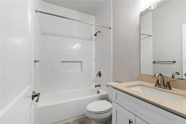$2,800 | 1753 Southwest 72nd Circle, Gainesville, FL 32607